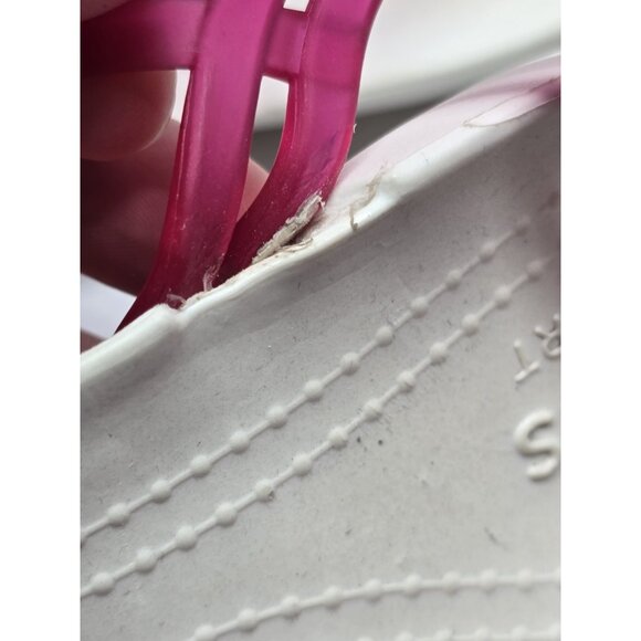 Crocs Isabella White And Pink T-Strap Iconic Comfort Sandal Size 6 Women's - Picture 14 of 16